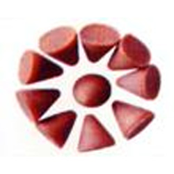 Наполнитель для галтовки   CONE PL-M - 20х20 пластик коричневый пуля- средний 